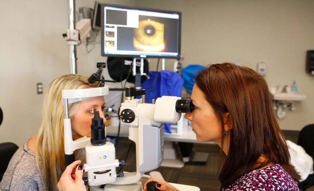Ophthalmic Technology